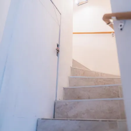 公寓 Le Lydia - Duplex - Vue - Acces Direct - Parking - Barbecue *